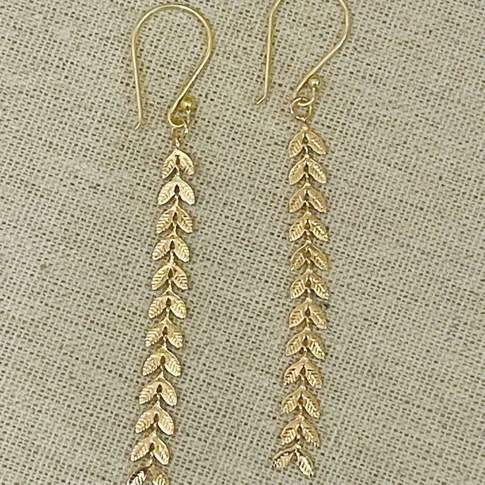 Fishtail Dangle Earrings